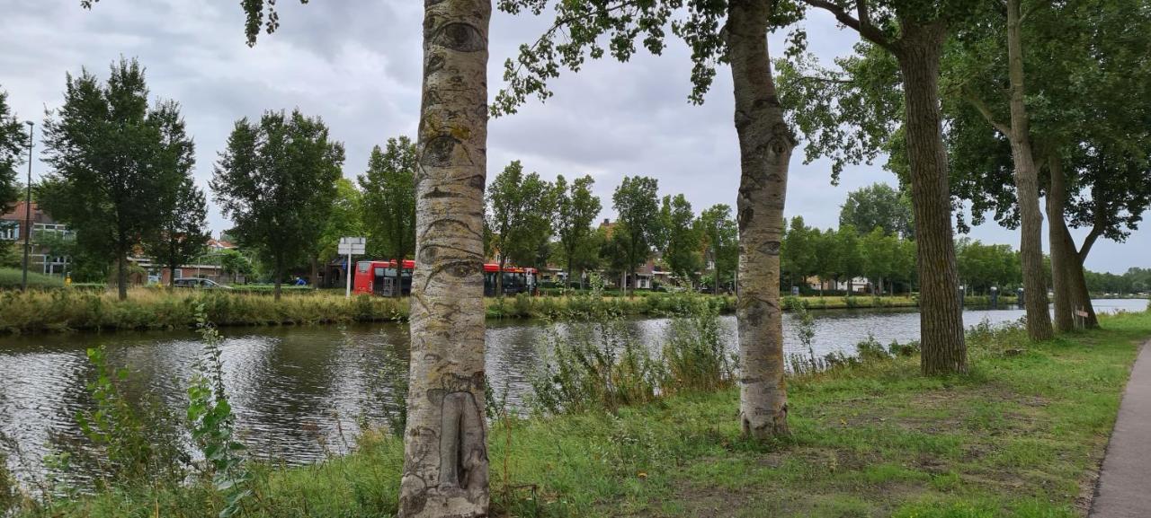 B&B Landlust Guesthouse Purmerend Bagian luar foto